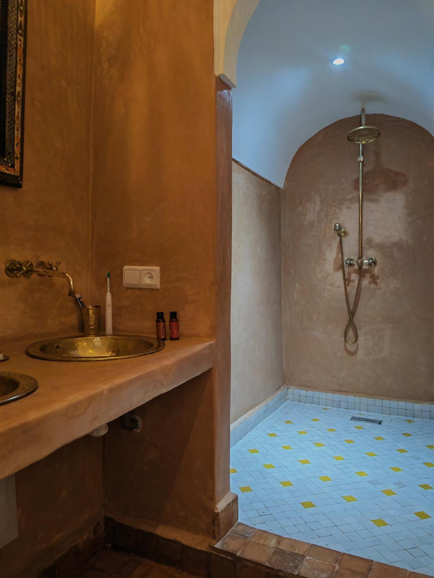 Riad Villa Berna Under Swiss Management 马拉喀什 外观 照片