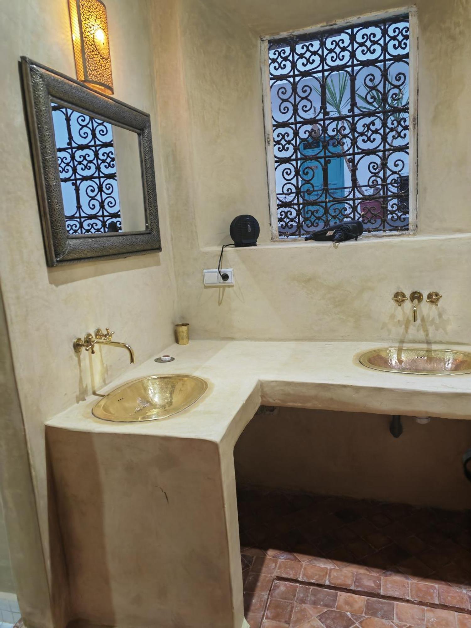 Riad Villa Berna Under Swiss Management 马拉喀什 外观 照片